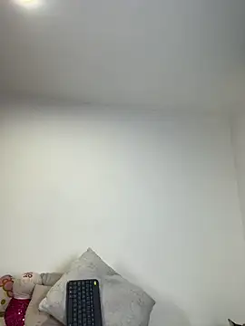 Ivelleee_ - Doggy + show asshole