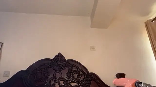AudreySpanksFuck- - GOING HARDER +squirt all over bed