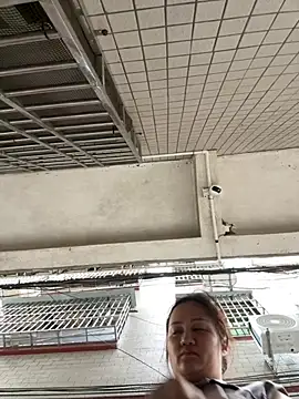 Amy1688 - 脱内裤直播一分钟