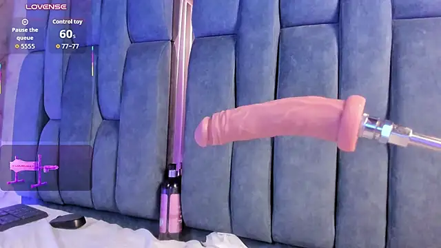 RoseTaylor__ - Spread pussy (close up)🔍