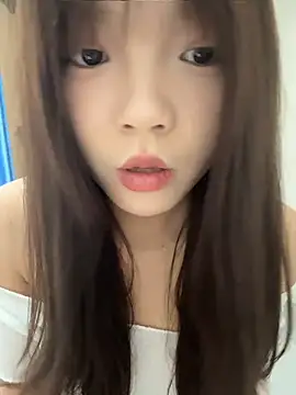 Youbaby-Love - 脱上衣3分钟
