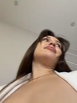 KitLust - 🔞 Dildo in pussy + video for last tip