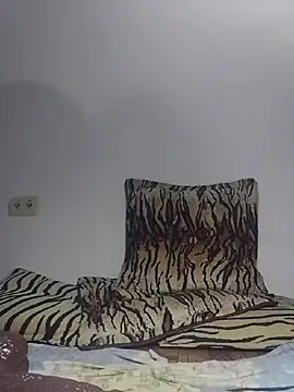 Xoticxenax - Fully squirt💦🔥💋🍆