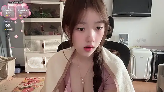 Umi-dd - 你胆子真是肥嘟嘟的 休息那么久 先打99下pp