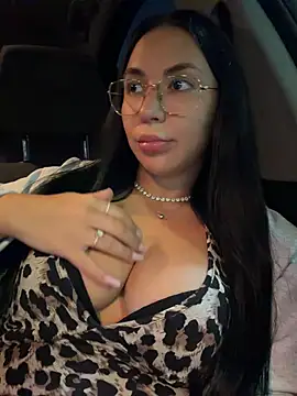 Bunny_Lush - Out my boobs