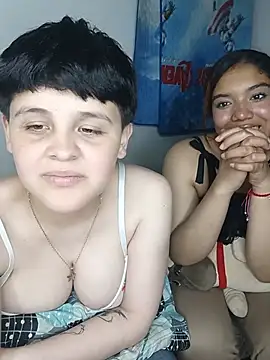 Valkiria_and_Sam - Twerking sam