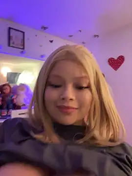 Barbiee_doll1 - explicit surprise show 🕹️🕹️