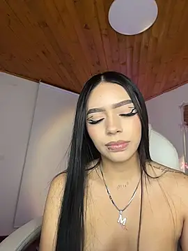 Karina_pink19 - control toy and zoom pussy 😍