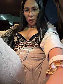 Bunny_Lush - Out my boobs