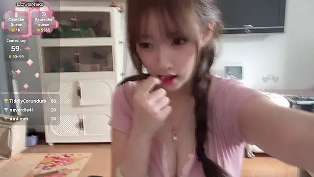 Umi-dd - 你胆子真是肥嘟嘟的 休息那么久 先打99下pp