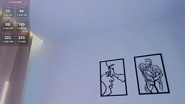 JeanToh - Flash tits