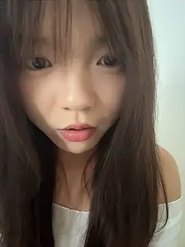 Youbaby-Love - 脱上衣3分钟