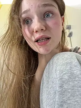 RussianWoman - Spread🍑tight ass🍑and touch🍑asshole🍑