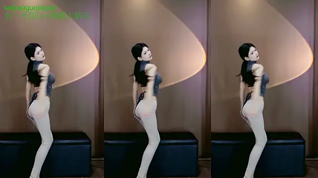 Banana-Milk69 - Bathroom Show