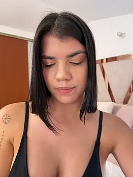 Emma_lopes