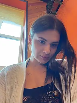 MiraReach - Ride dildo 😋 + hot video LT 🎁