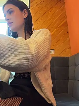 MiraReach - Ride dildo 😋 + hot video LT 🎁