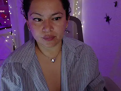 MissBronte - sexy fingering