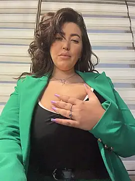 CleoLangley - 🍑Curves You Can't Resist