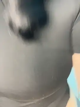 Paris_ec - One finger in ass🍑