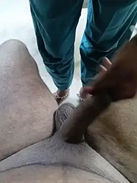 A1--to-lozzy - Pussy show