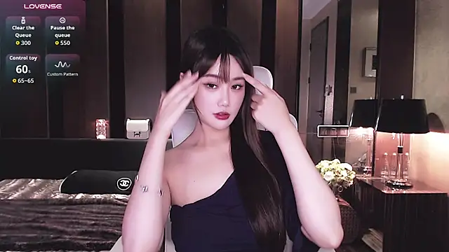 Aurora__77 - 一周不见啦😳 我回来啦