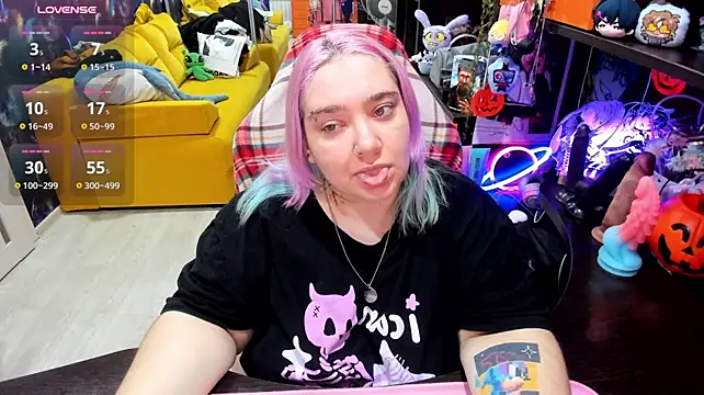 Softie_Sofy - Pussyfuck with black big toy~( •̀ ω •́ )