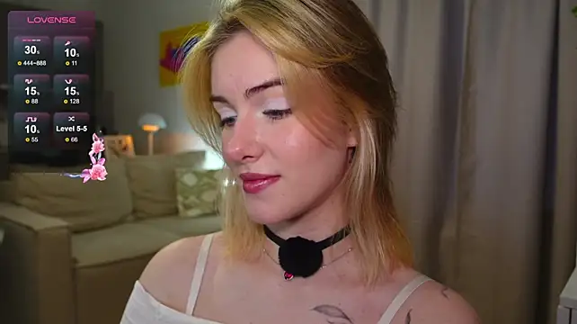SpiceJessy - take off my bra with your own hands