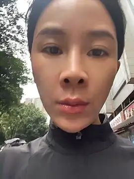 Zoe-520 - 户外哭乳娇喘