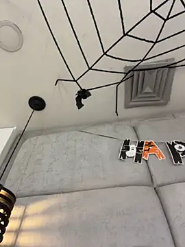 IvonneOwen - I ride my dildo from the front and back