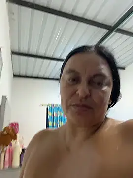 Horny-Mommy-Dirty - hercules in my pussy