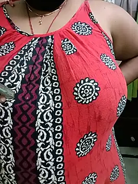 Monaa - Cucumber fucking, belan fucking in live