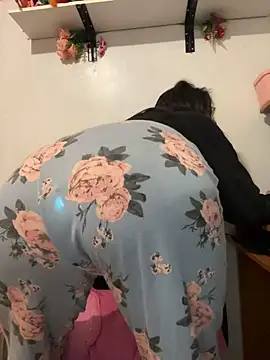 Indiegirl666 - Show BOOBS