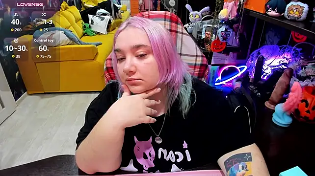 Softie_Sofy - Pussyfuck with black big toy~( •̀ ω •́ )