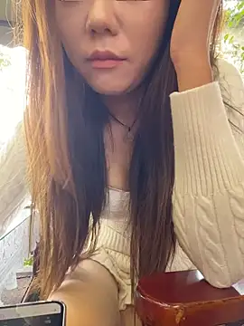 Mia999 - 户外假鸡吧抽插1分钟
