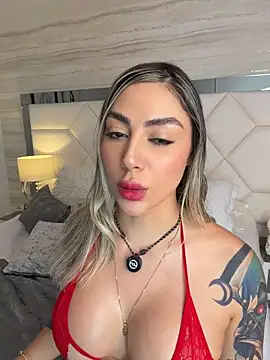 Miacoleman_ - deepthroat messy dildo play 💦💦