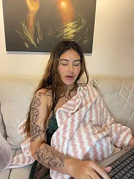 Iam_camila - Show ass and spanks💖