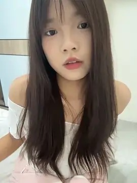 Youbaby-Love - 脱上衣3分钟