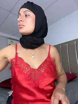 Aisha_k - Do you want to feel my tongue?
