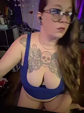 Edgexchaos - Fuck pussy with dildo