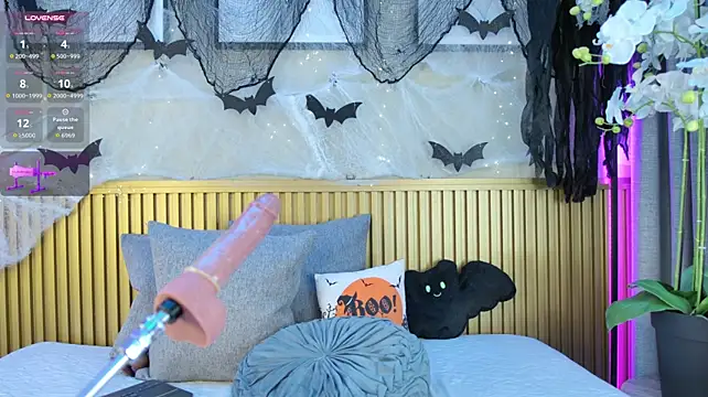 Yara_Fox_ - Bouncing tits in front of the camera