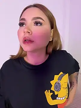 Bella01_