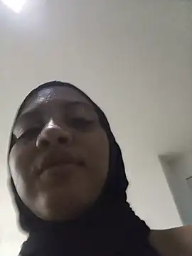 Samii_halem - Punish my tits with slaps😏