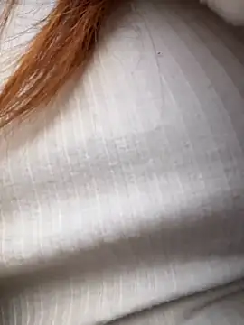 LisaCatt - dildo in pussy