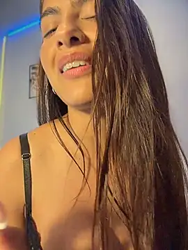 Chicachocolate01 - Fingering pussy close up 🔥