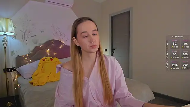 Sweett_Monica - take off your shorts