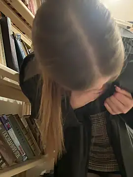 Olivia_Jemison - Camel toy + touch pussy