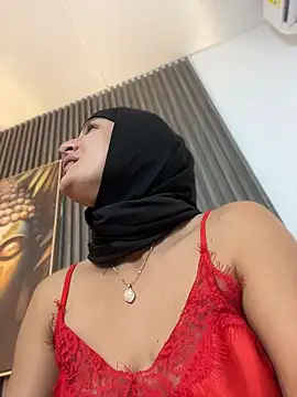 Aisha_k - Slow teasing with a toy