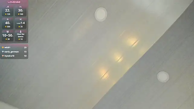 Candy_lucia18 - touch my pussy and I slide your 🍆