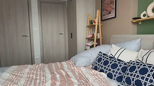 Anna_Six - some titites job